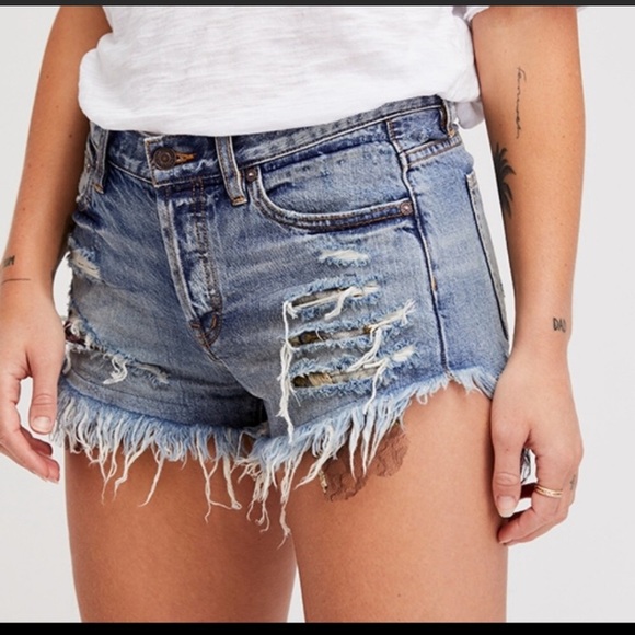 We the Free | Button-Fly Lace Trim Denim Shorts - Picture 6 of 7